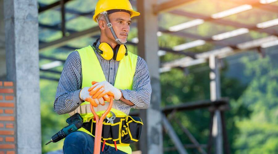 Professional residential roofers in Almyra, AR